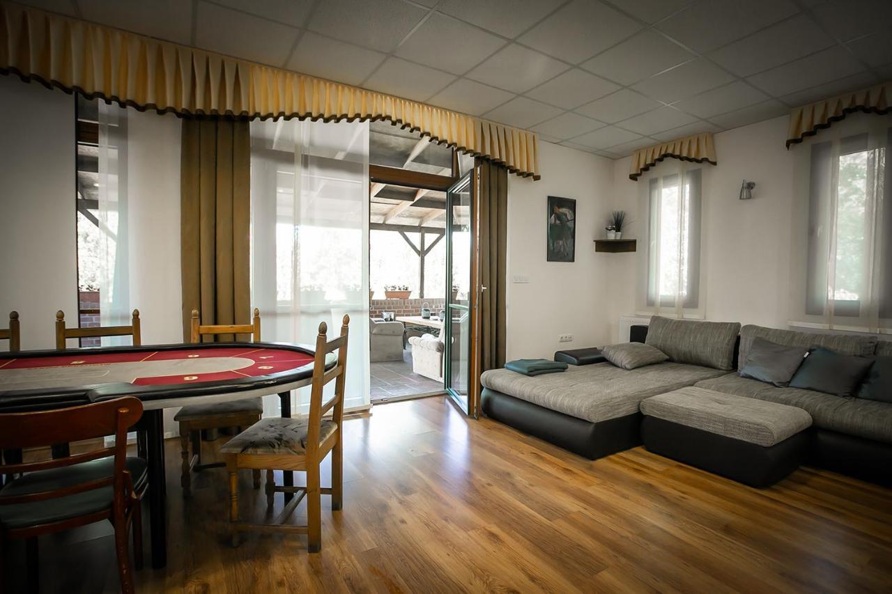 Forras Vendeghaz Villa Dunaegyhaza Exteriör bild