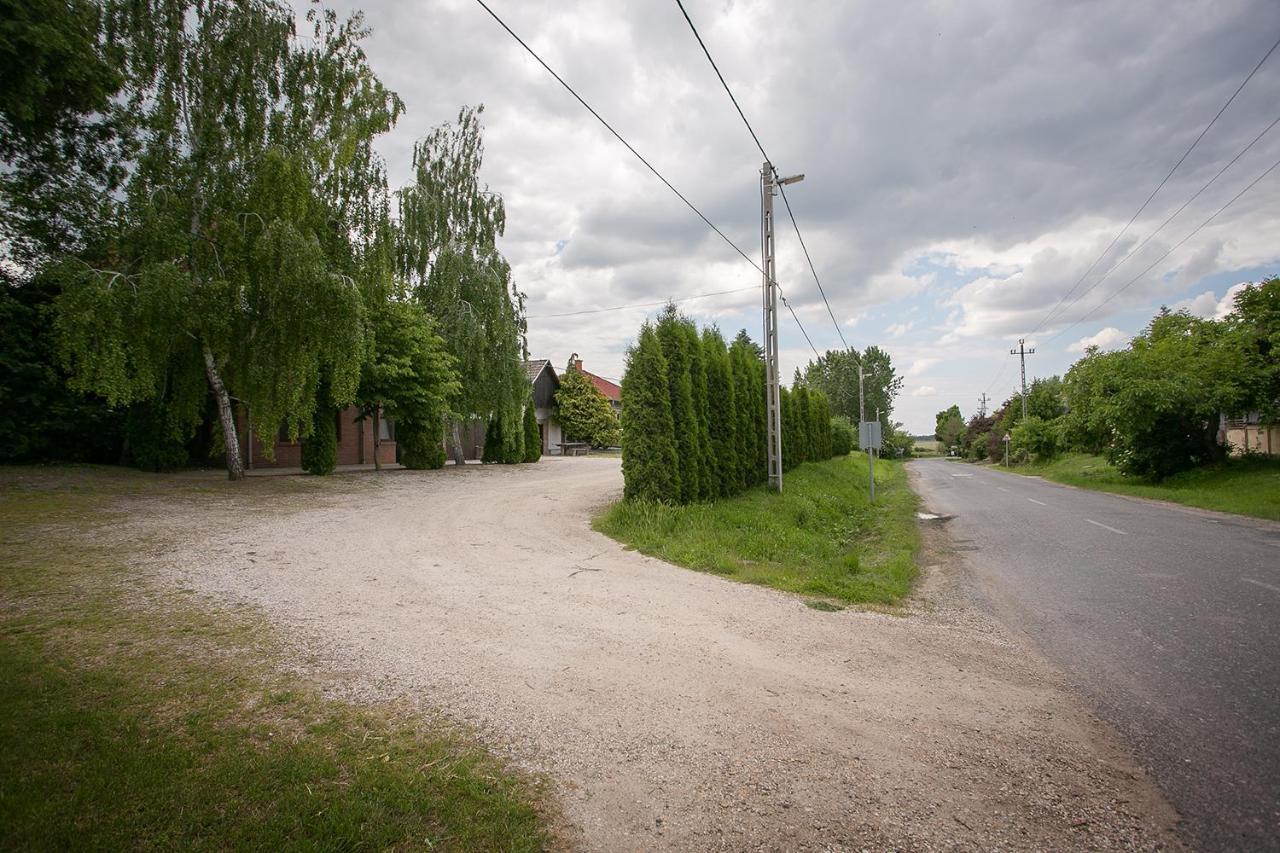 Forras Vendeghaz Villa Dunaegyhaza Exteriör bild