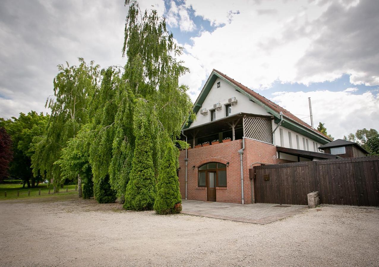 Forras Vendeghaz Villa Dunaegyhaza Exteriör bild